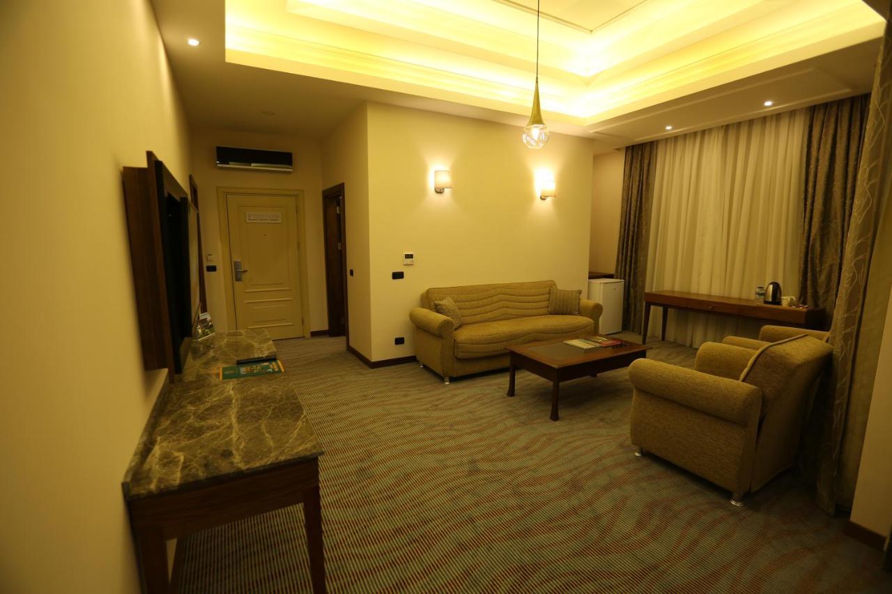 Ermenek Selcuklu Otel ภายนอก รูปภาพ
