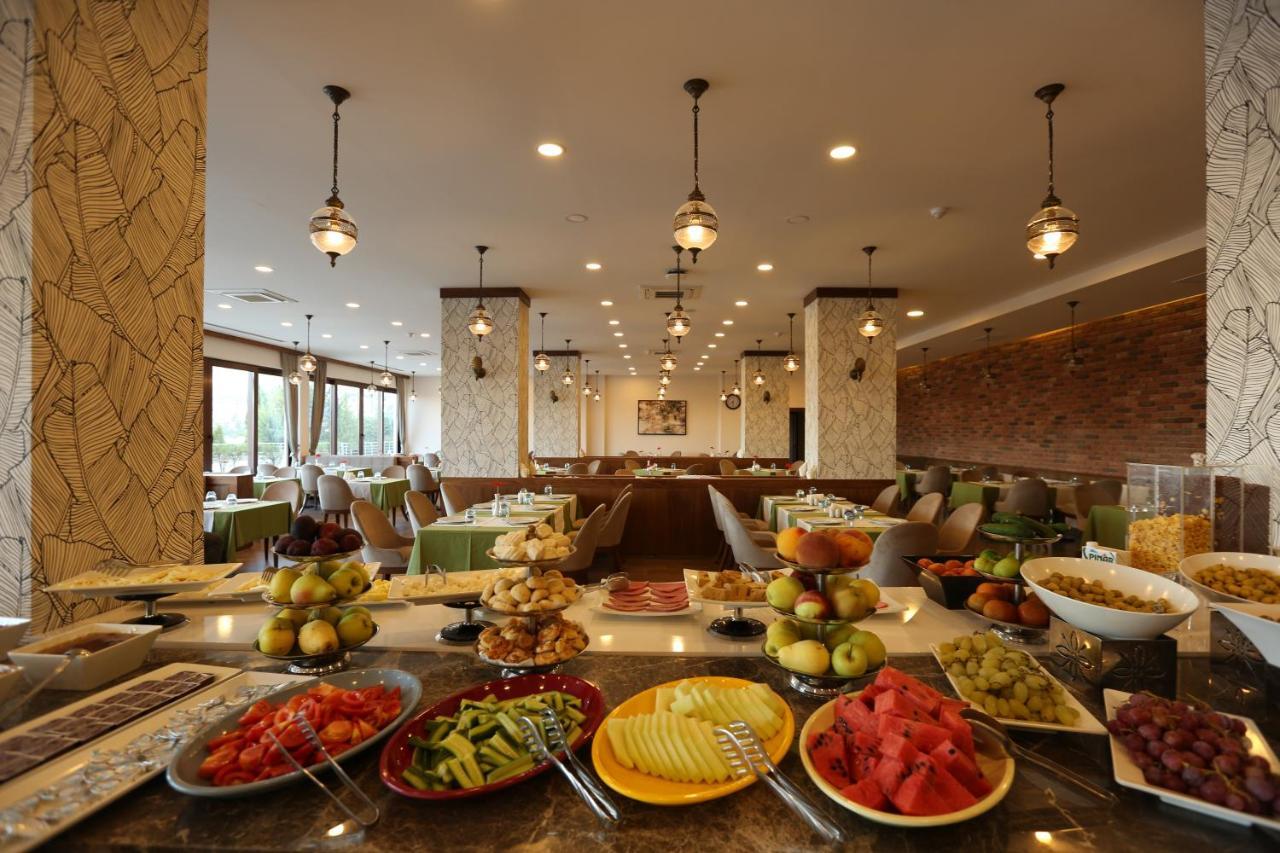 Ermenek Selcuklu Otel ภายนอก รูปภาพ